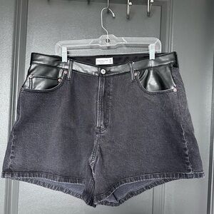 Abercrombie Curve High Rise Dad Short